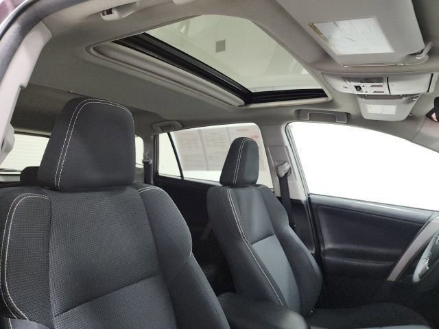 Used 2017 Toyota RAV4 XLE image 6