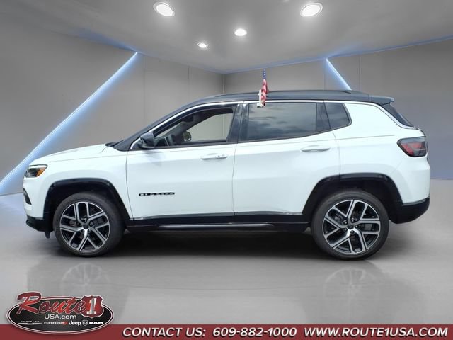 Used 2025 Jeep Compass Limited w/ Elite Group AWD/4WD image 7