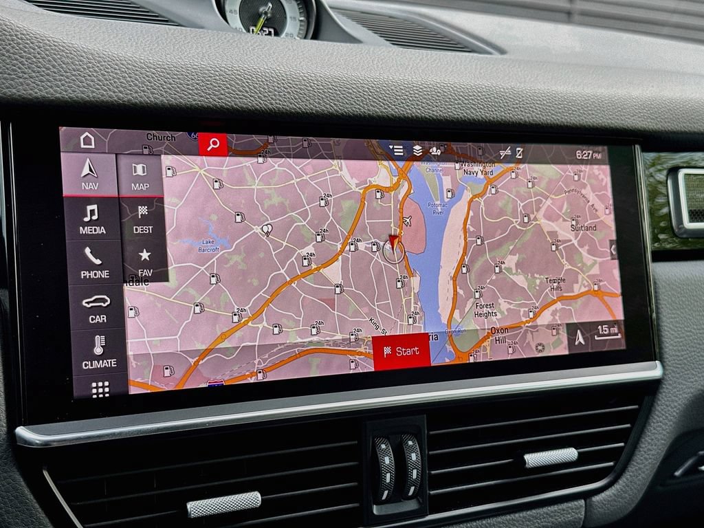 Certified 2020 Porsche Cayenne E-Hybrid AWD/4WD image 16