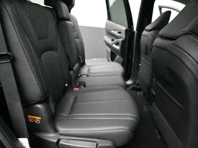 Certified 2025 INFINITI QX60 Luxe image 28