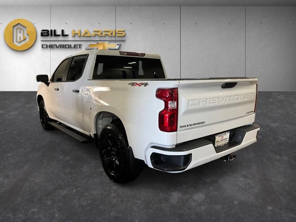Used 2026 Chevrolet Silverado 1500 Custom AWD/4WD image 12