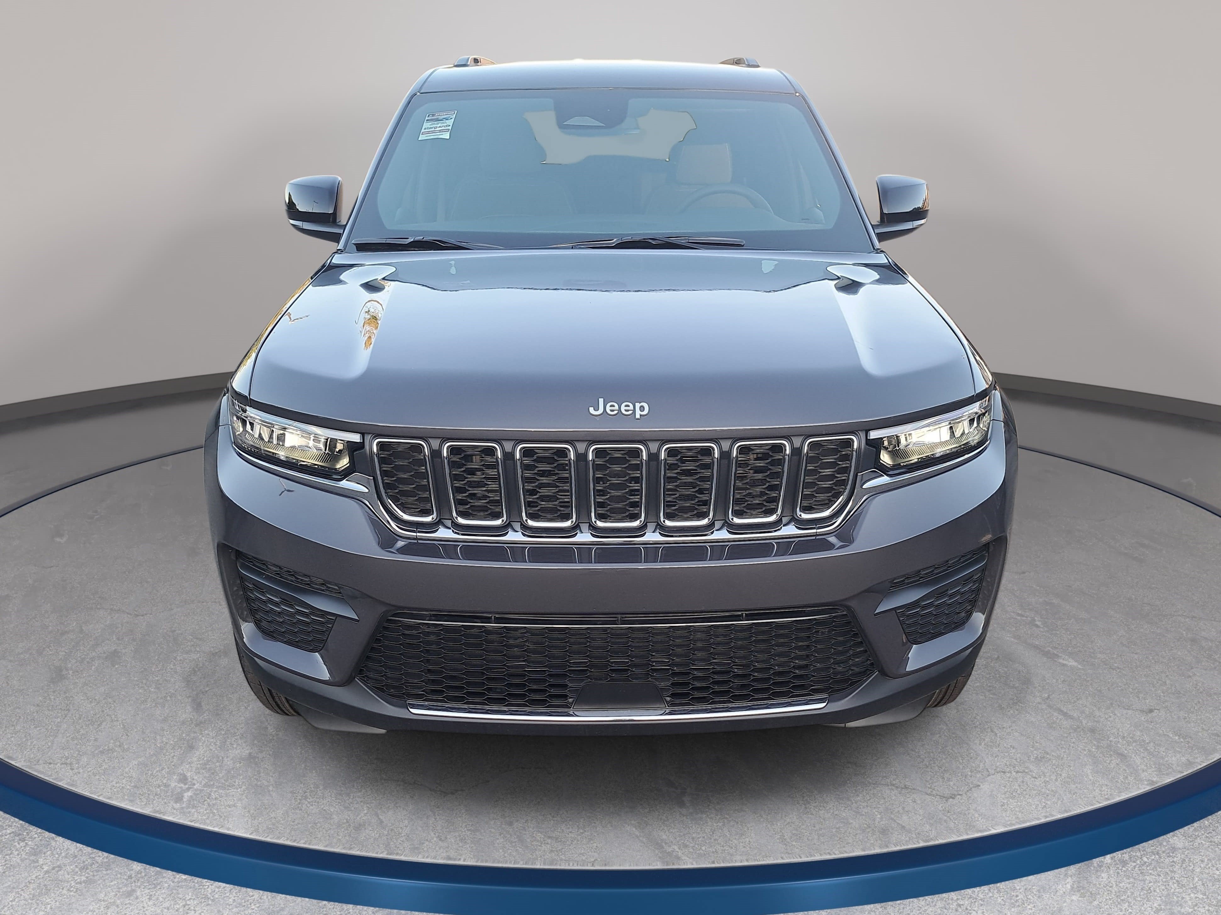 New 2026 Jeep Grand Cherokee Laredo AWD/4WD image 2