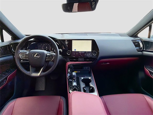 Used 2025 Lexus NX 250 FWD image 16