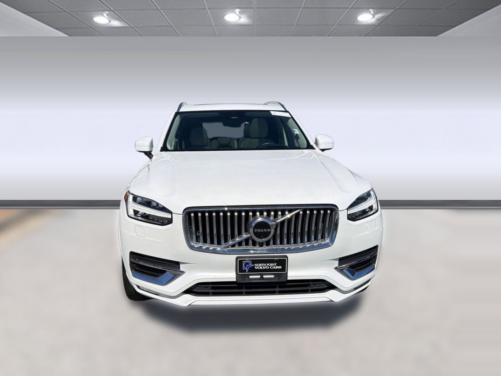 Certified 2023 Volvo XC90 B6 Ultimate w/ Protection Package Premier image 6