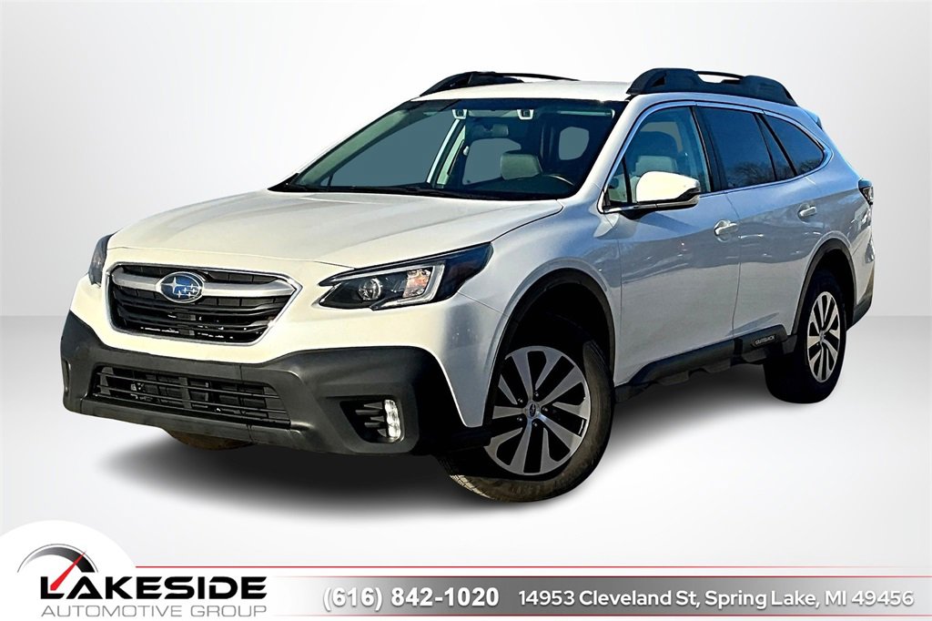 Used 2022 Subaru Outback Premium image 1