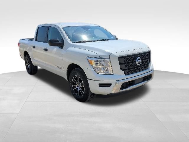 Used 2022 Nissan Titan SV