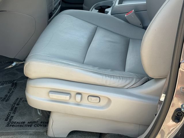 Used 2016 Honda Odyssey Touring Elite image 15