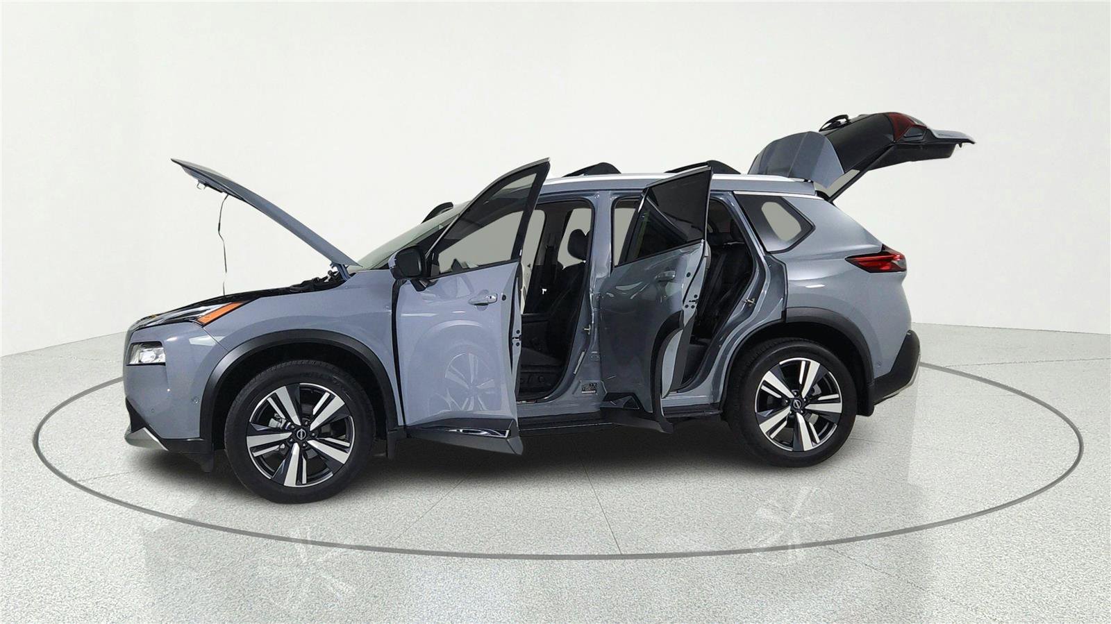 Used 2023 Nissan Rogue Platinum w/ Platinum Premium Package FWD image 6