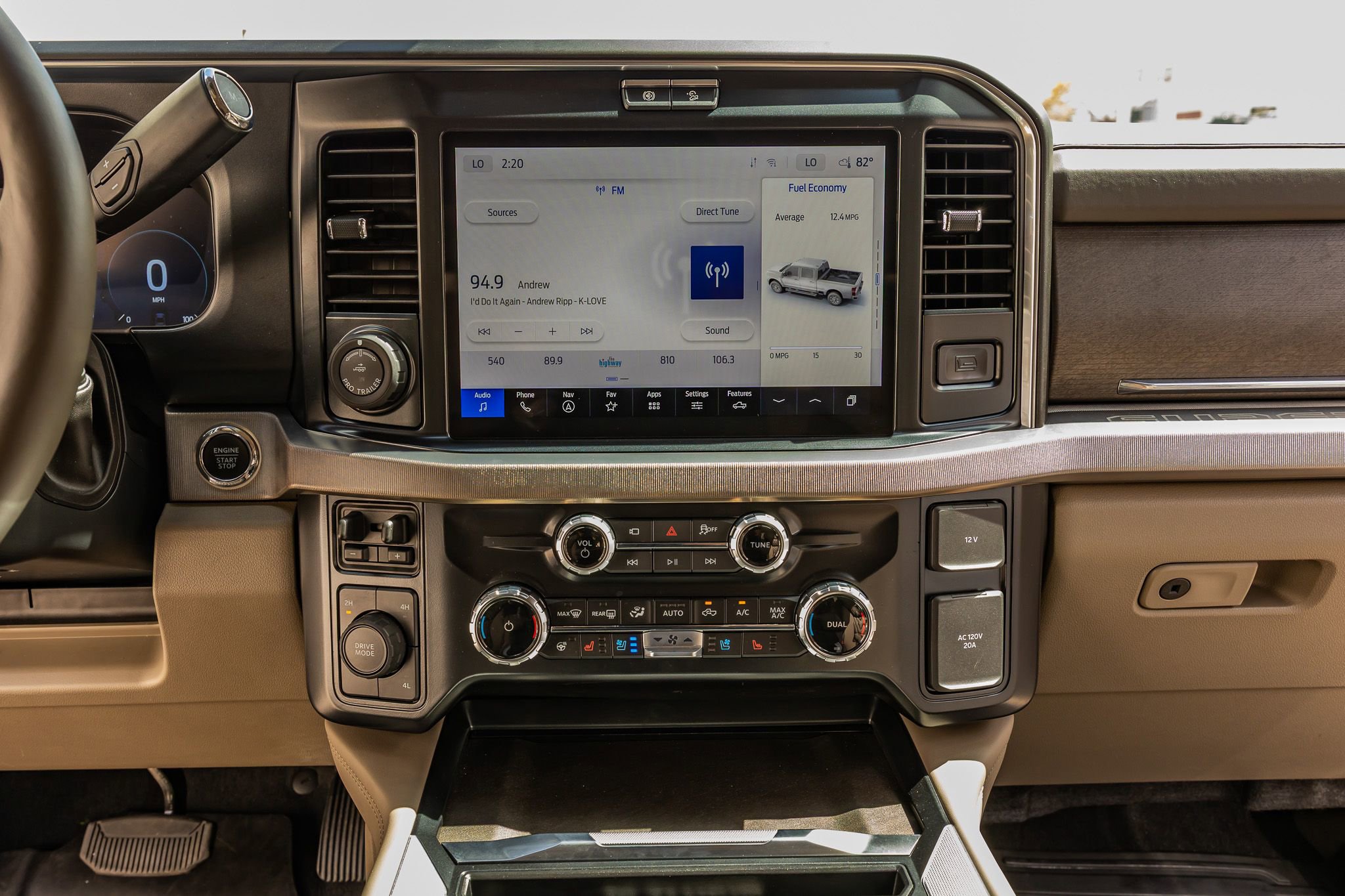 Used 2026 Ford F450 Platinum w/ Platinum Plus Package image 24