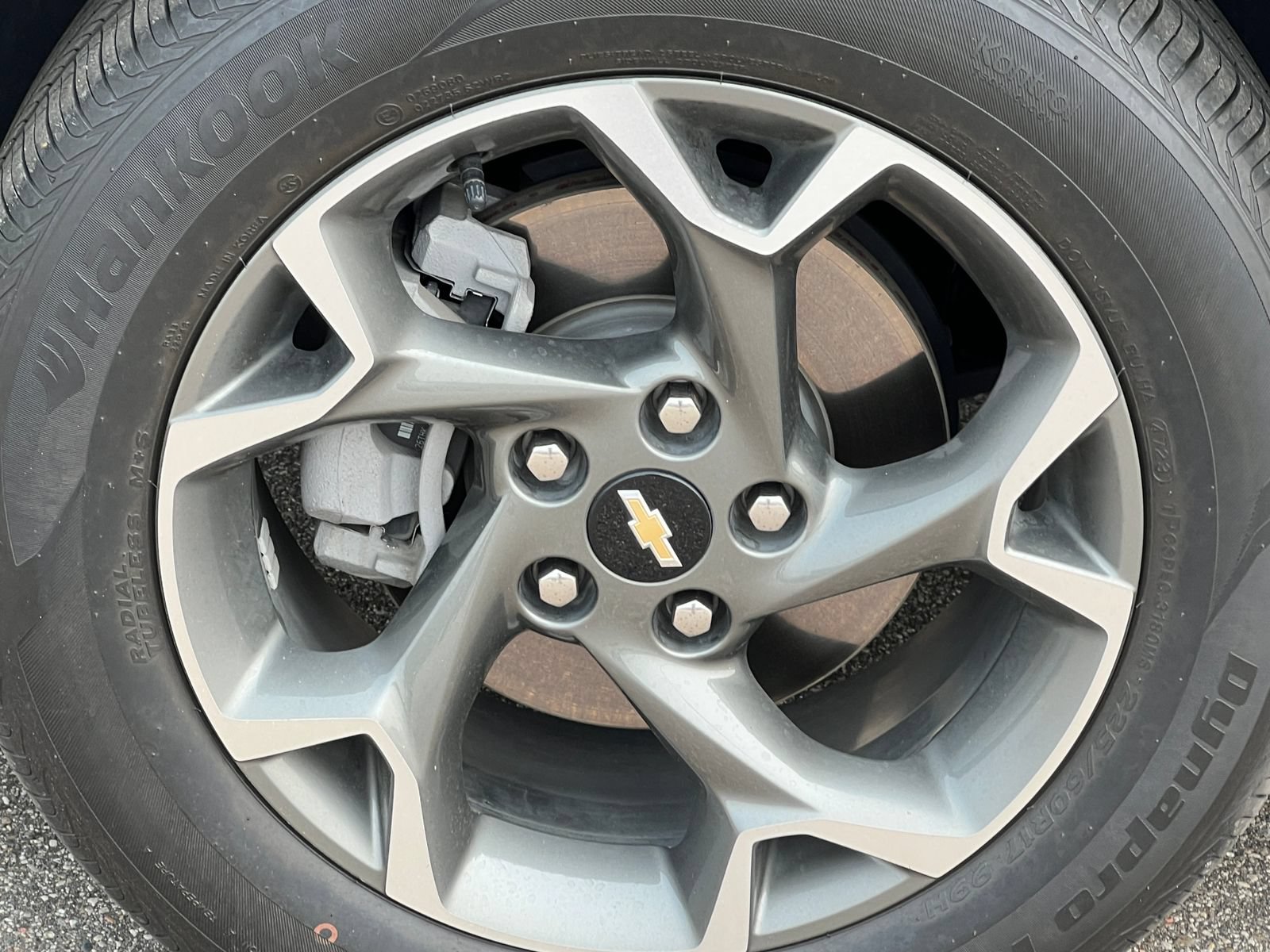 Used 2024 Chevrolet Trax LT w/ Driver Confidence Package FWD image 6