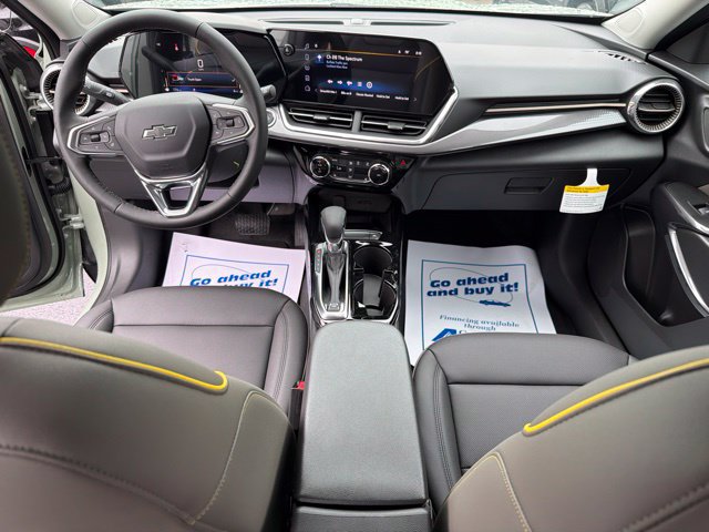 New 2026 Chevrolet Trax ACTIV w/ Sunroof Package FWD image 19