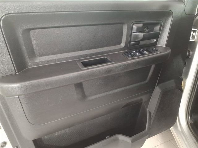 Used 2018 RAM 1500 Express image 10