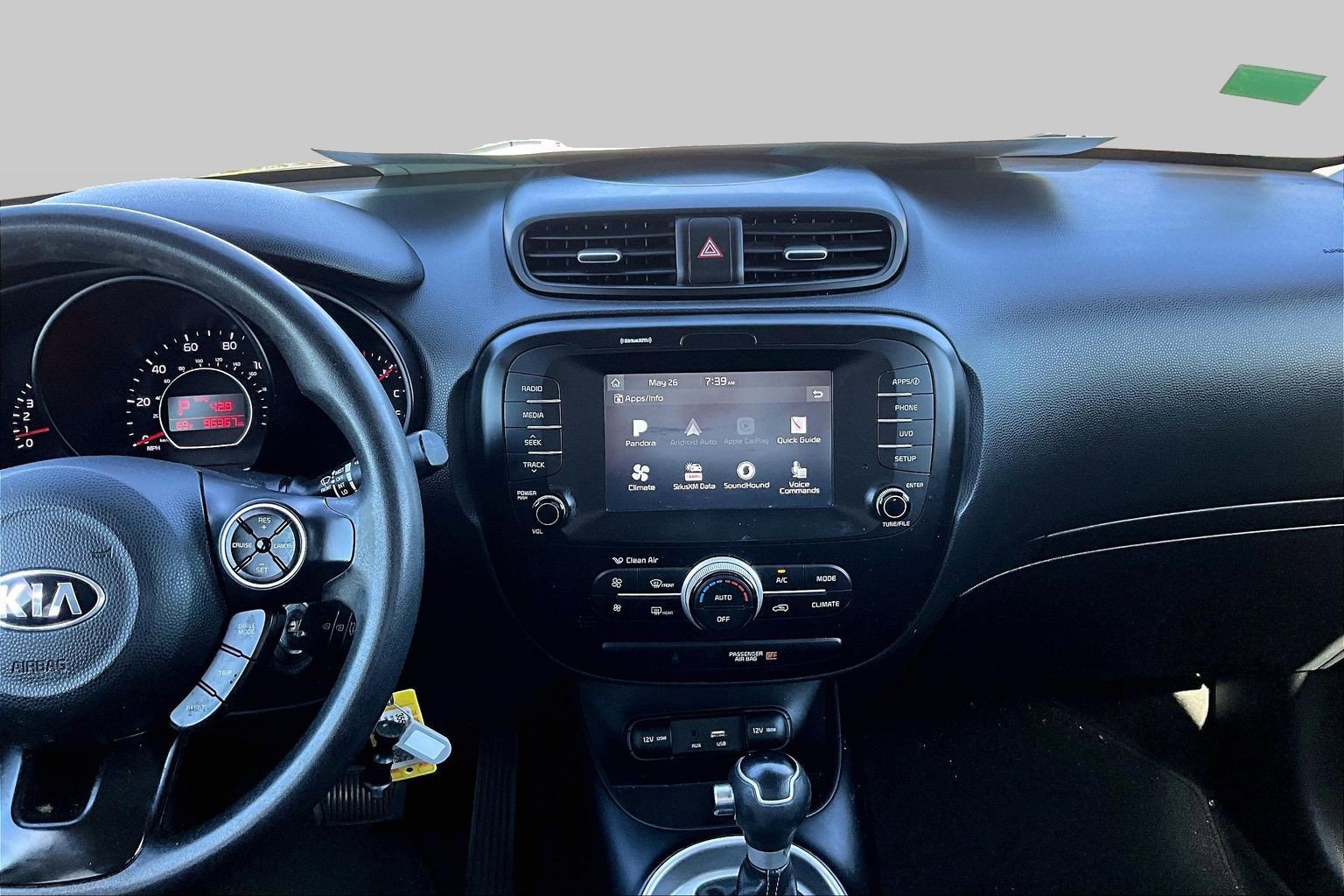 Used 2018 Kia Soul + FWD image 6