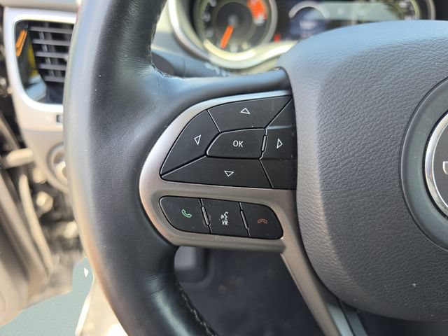 Used 2021 Jeep Cherokee Limited w/ Elite Package FWD image 32