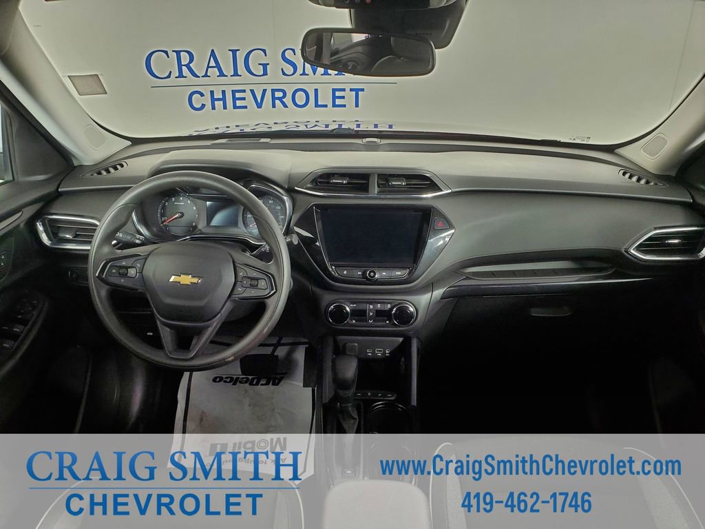 Used 2021 Chevrolet TrailBlazer LT w/ Convenience Package AWD/4WD image 16