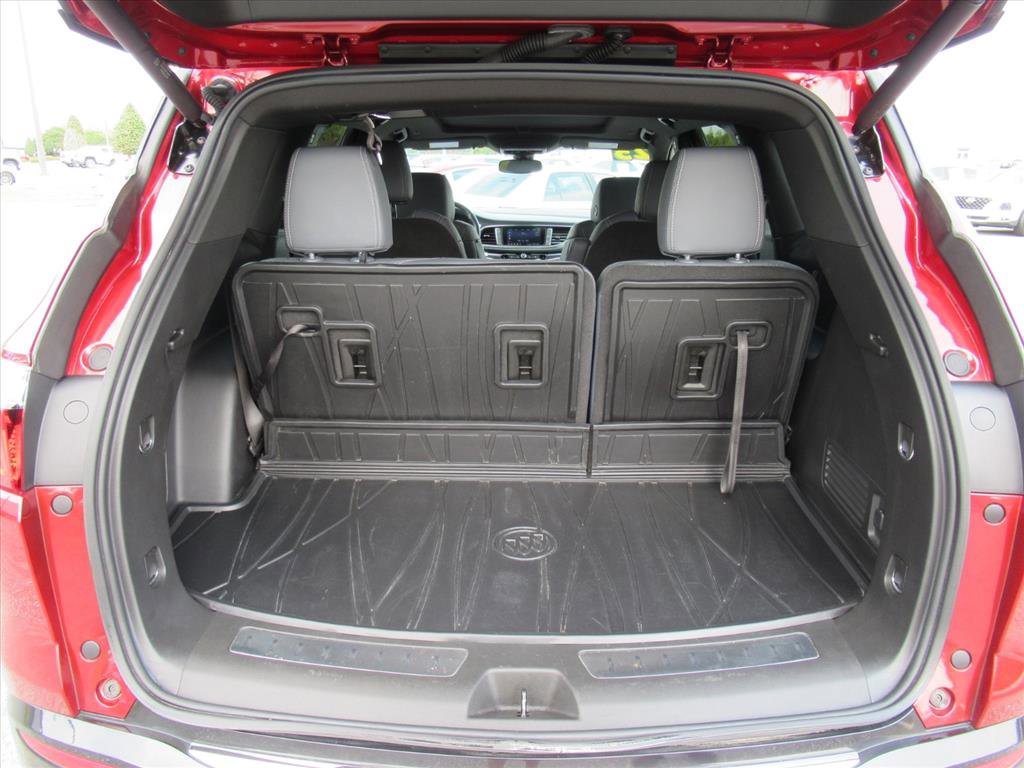 Used 2023 Buick Enclave Essence w/ Experience Buick Package image 33