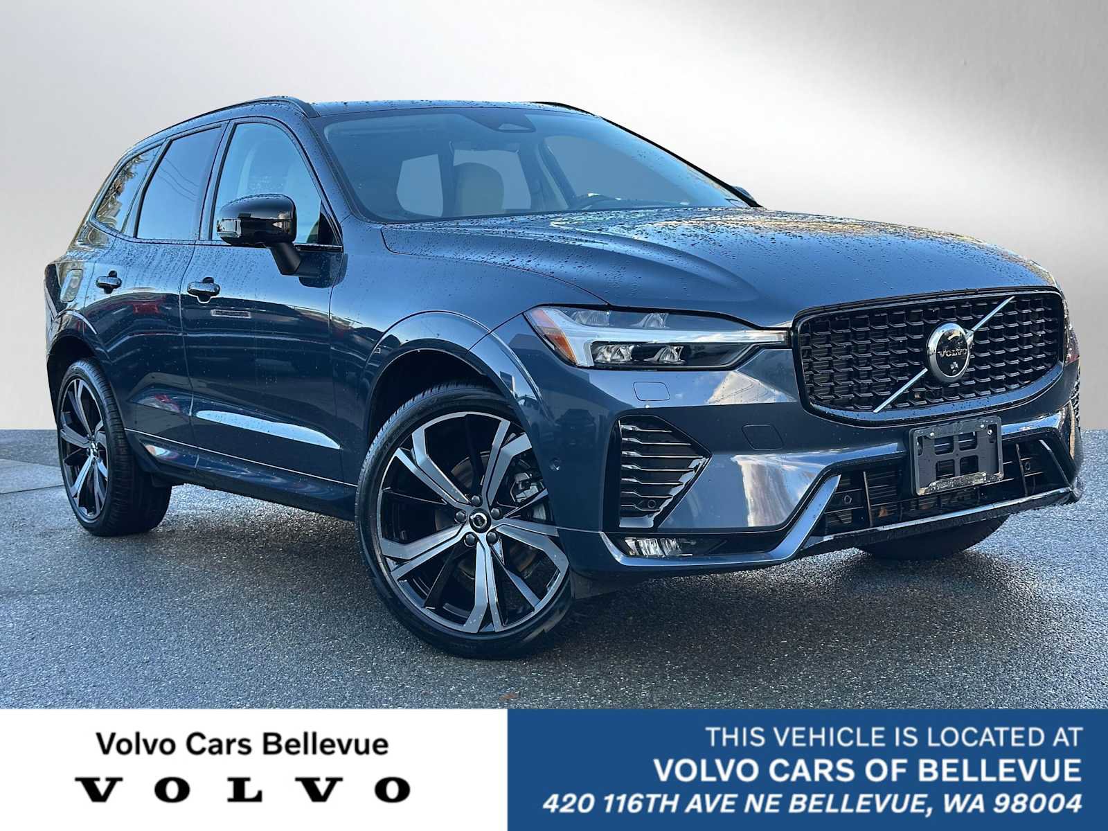 Used 2025 Volvo XC60 B5 Ultra w/ Protection Package Premier image 1