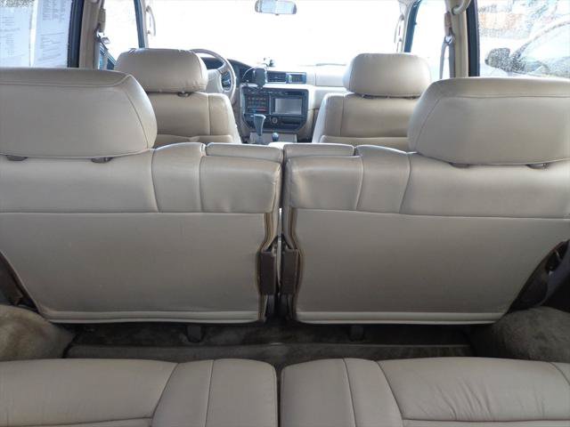 Used 1997 Toyota Land Cruiser w/ Leather Trim Pkg AWD/4WD image 11