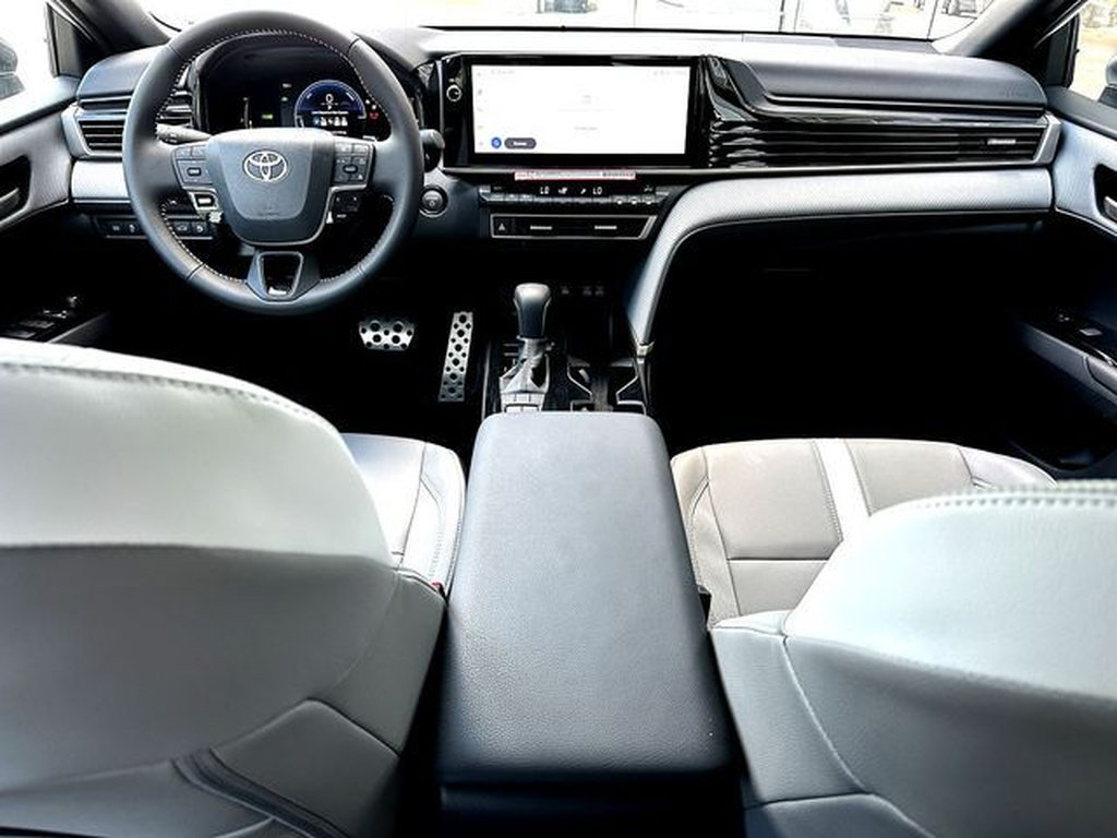 New 2026 Toyota Camry SE w/ Multimedia Upgrade Package FWD image 21
