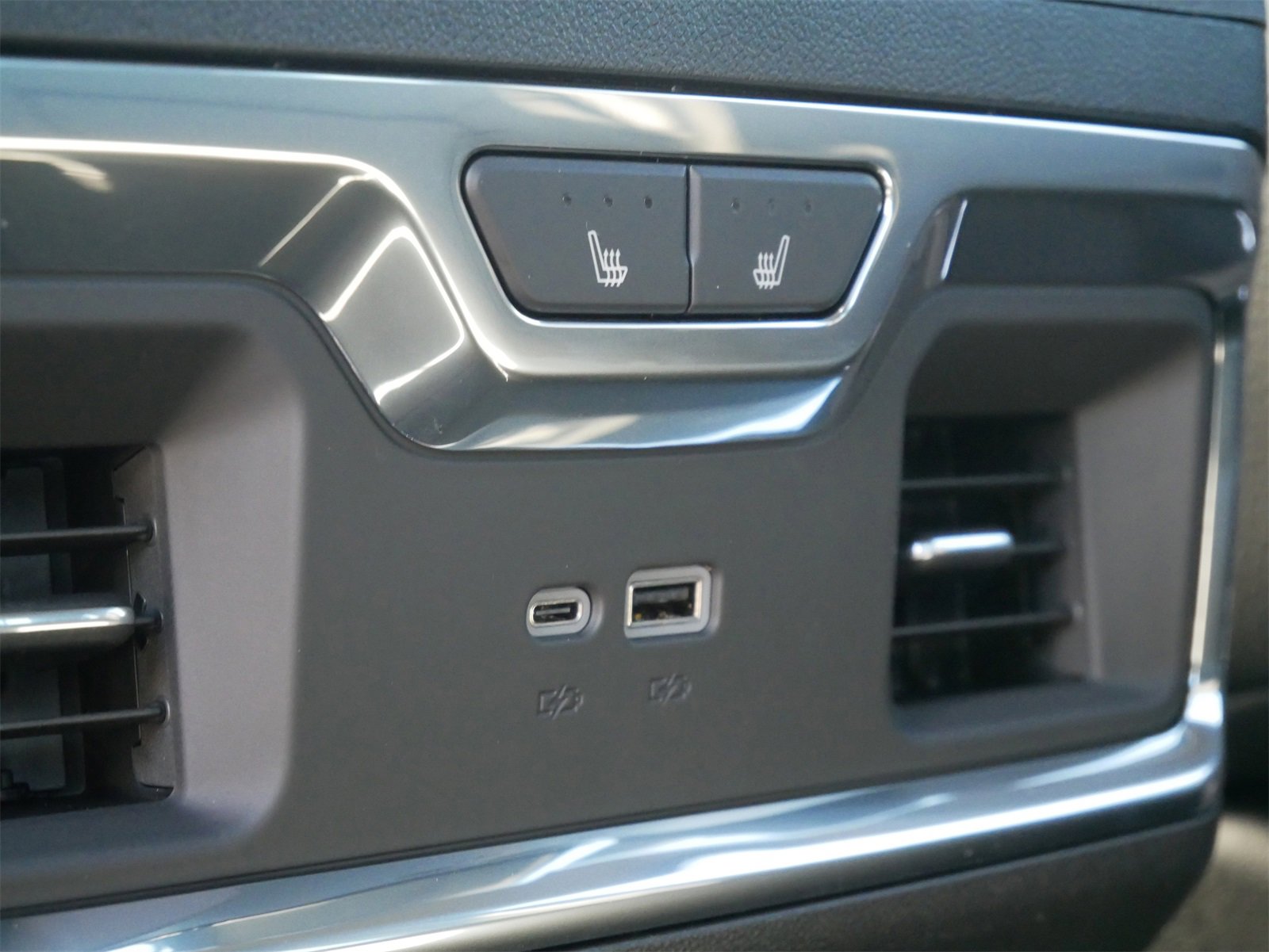 New 2026 GMC Sierra 1500 Denali image 8