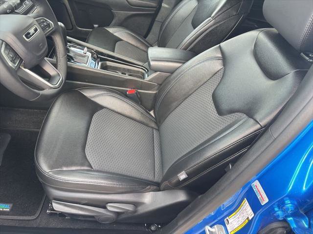 Certified 2026 Jeep Compass Latitude image 39