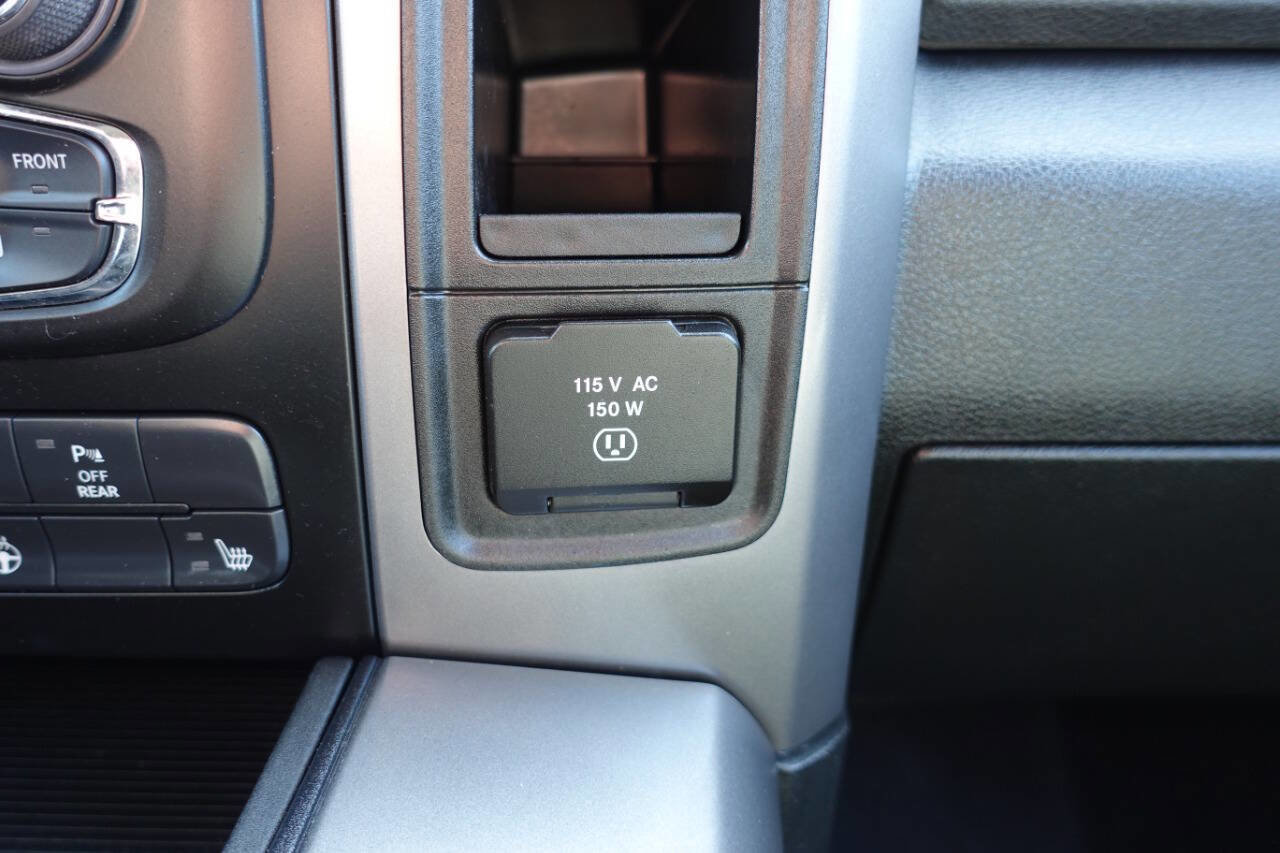 Used 2022 RAM 1500 Classic SLT w/ Electronics Convenience Group image 52