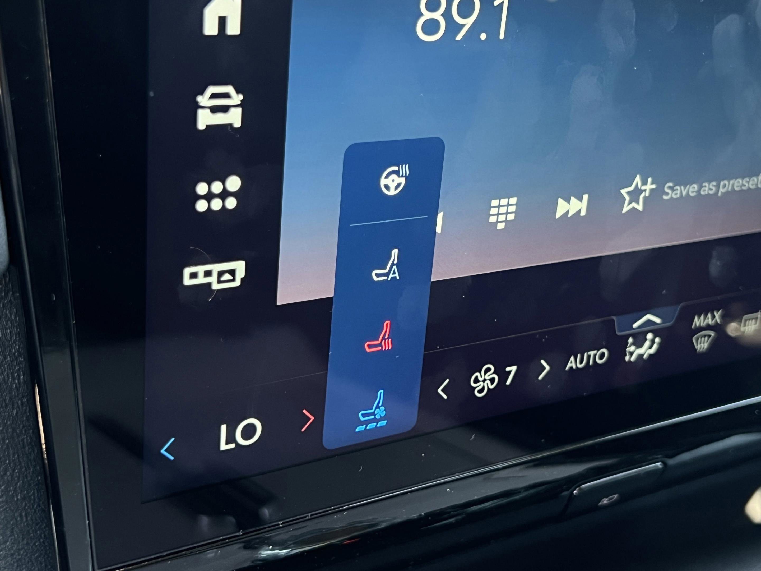 New 2025 Lincoln Navigator L Reserve AWD/4WD image 20