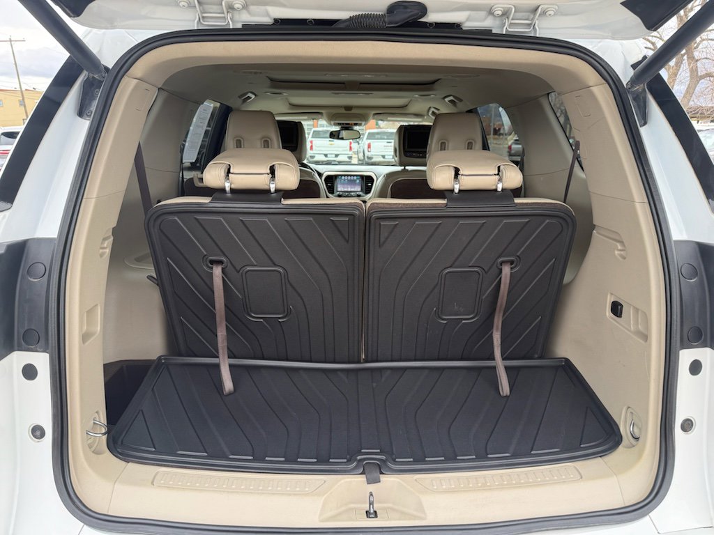 Used 2018 GMC Acadia Denali w/ Technology Package image 9