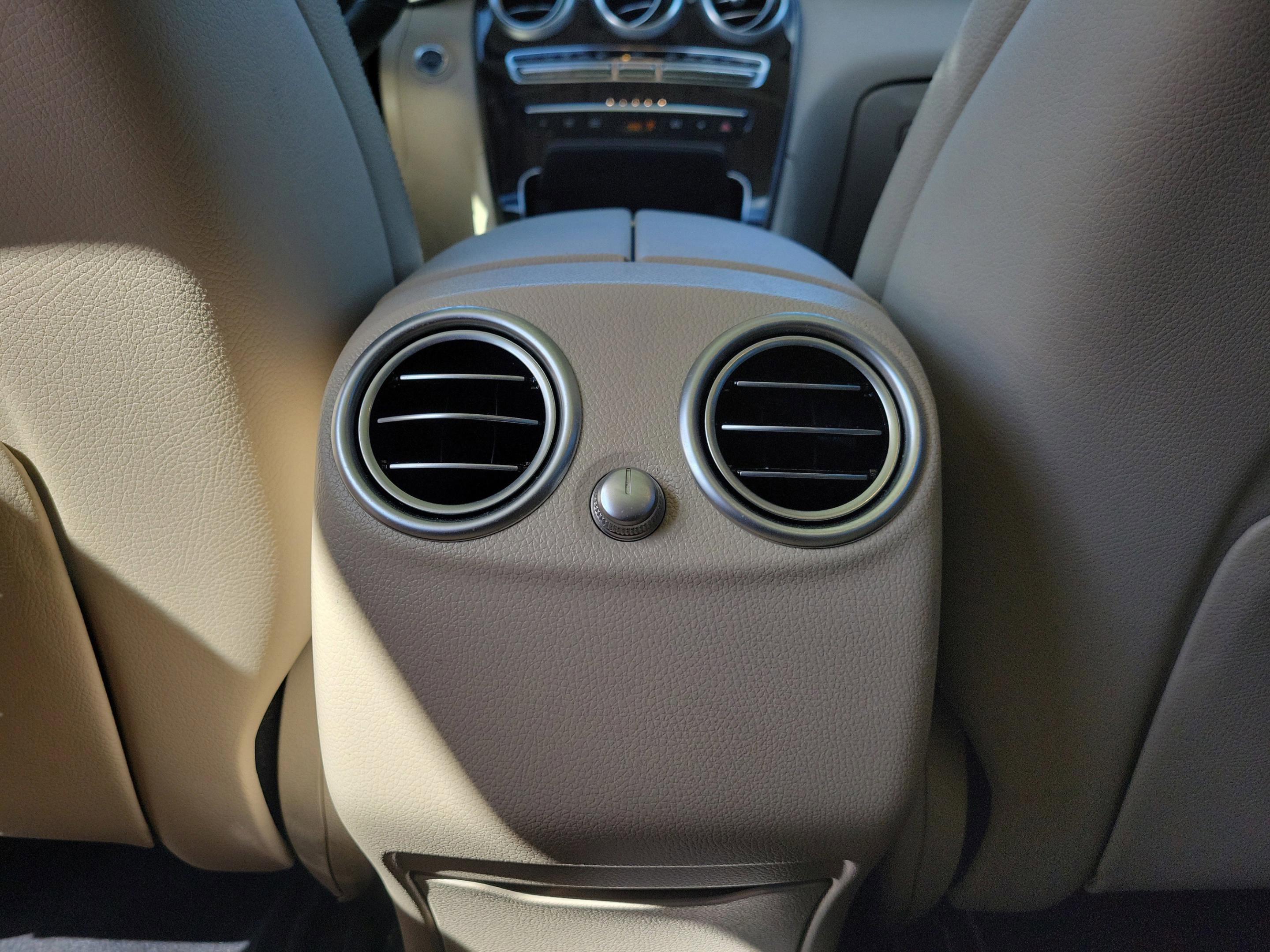 Certified 2022 Mercedes-Benz GLC 300 image 10