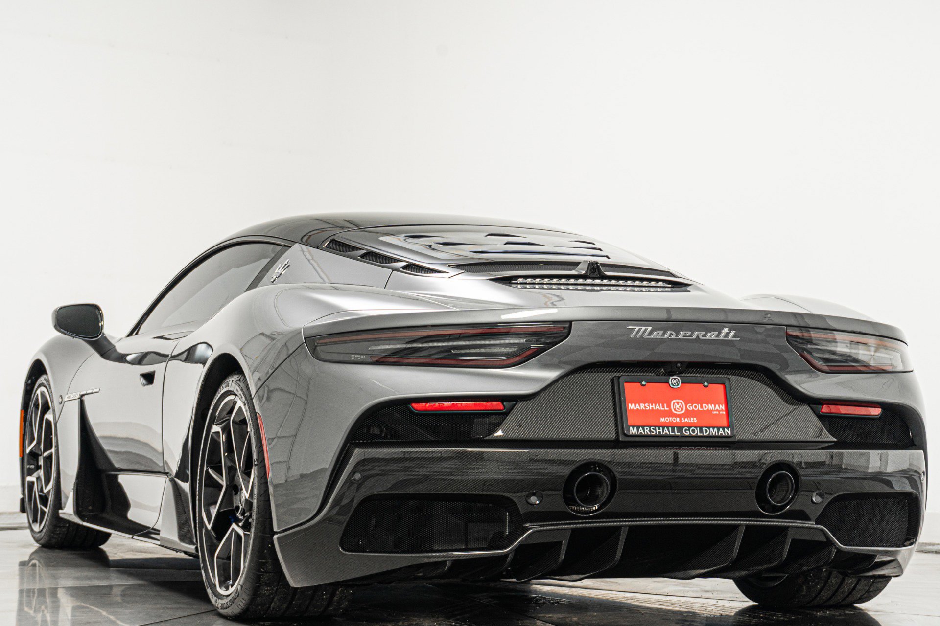 Used 2022 Maserati MC20 Coupe image 8