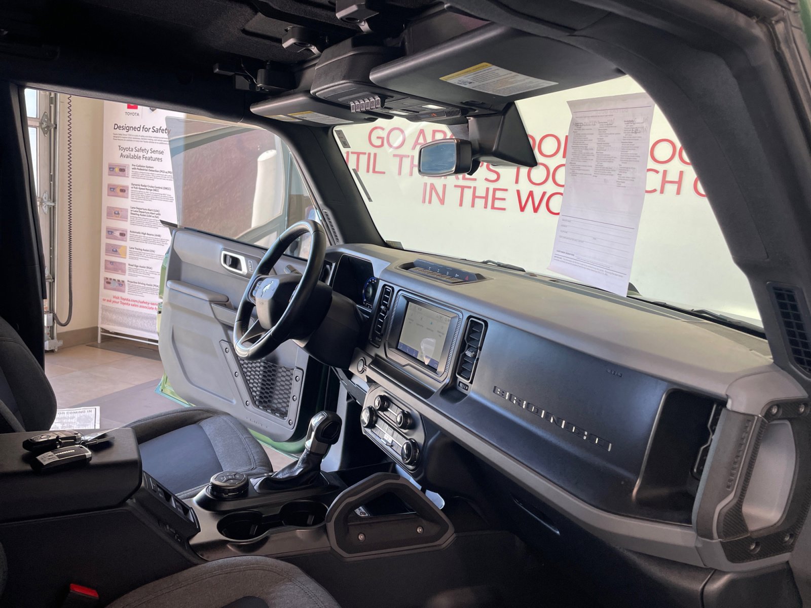 Used 2022 Ford Bronco Big Bend w/ Sasquatch Package image 31