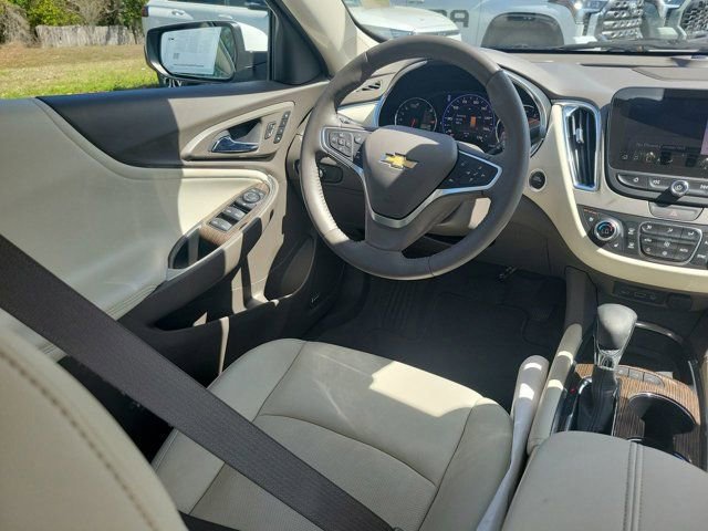 Used 2022 Chevrolet Malibu Premier image 22
