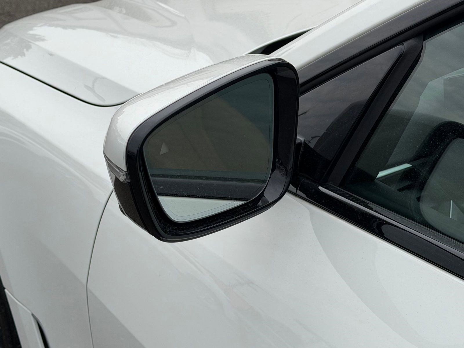 Certified 2023 BMW i4 eDrive35 image 18