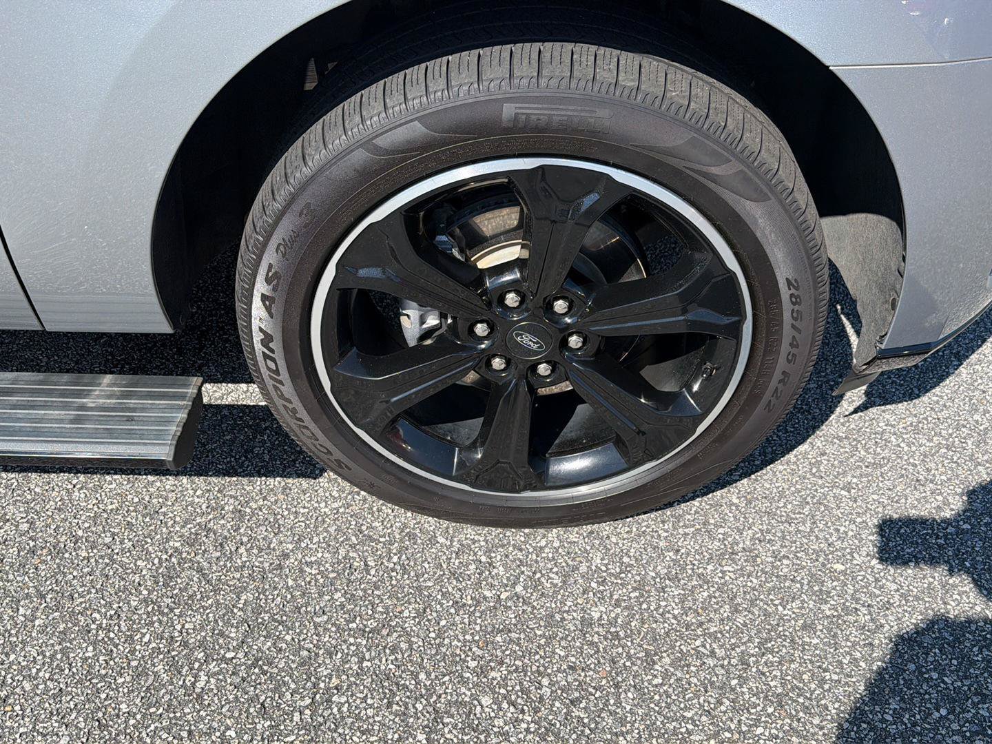 Used 2024 Ford Expedition Limited RWD image 46