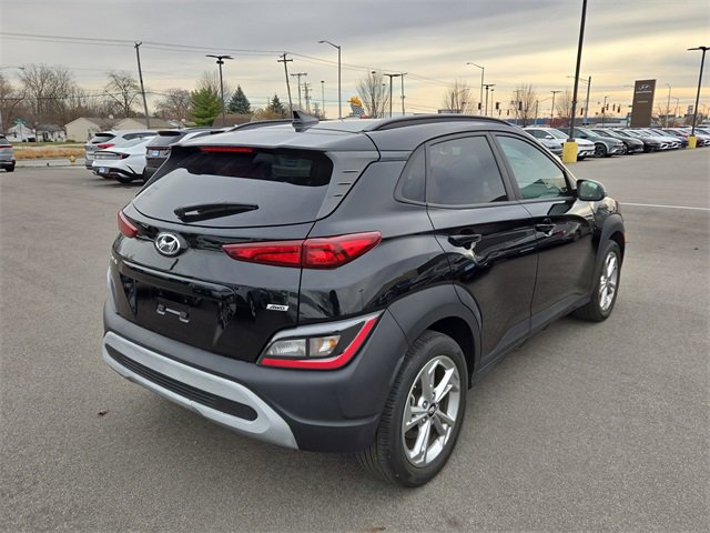 Used 2023 Hyundai Kona SEL w/ Cargo Package image 6