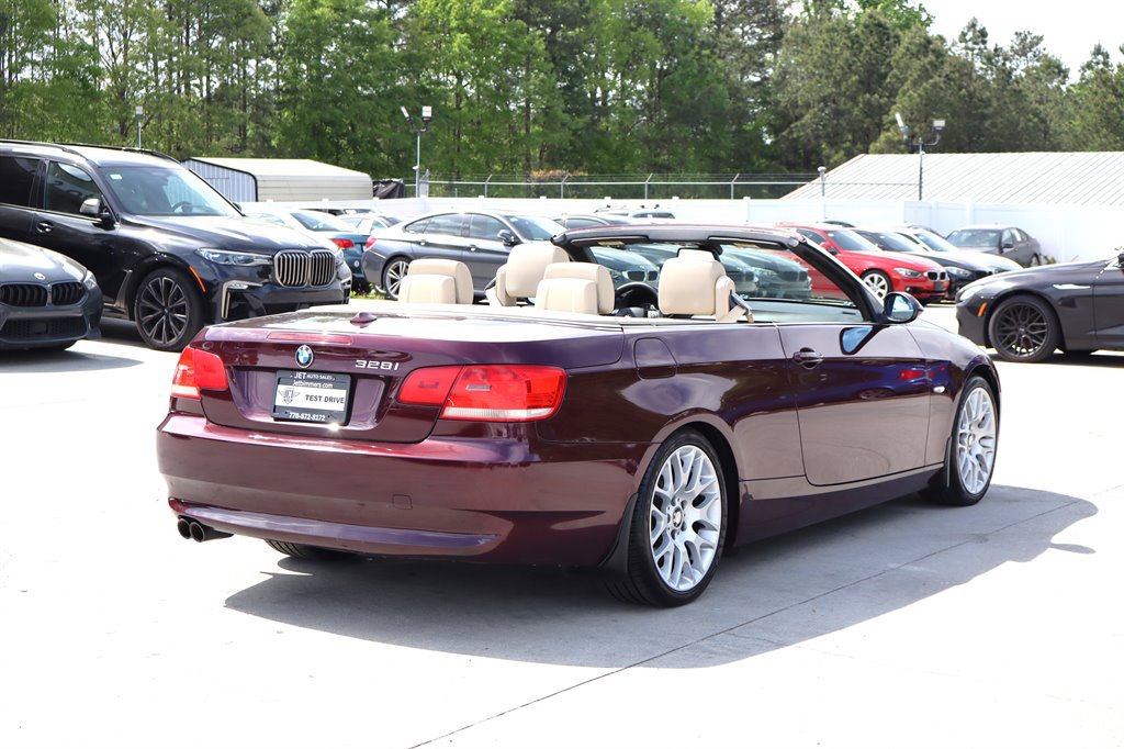 Used 2008 BMW 328i Convertible RWD image 12