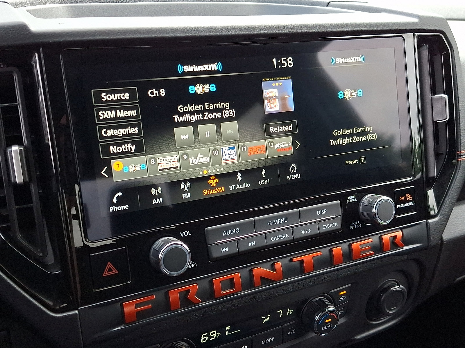 Certified 2025 Nissan Frontier PRO-4X AWD/4WD image 15