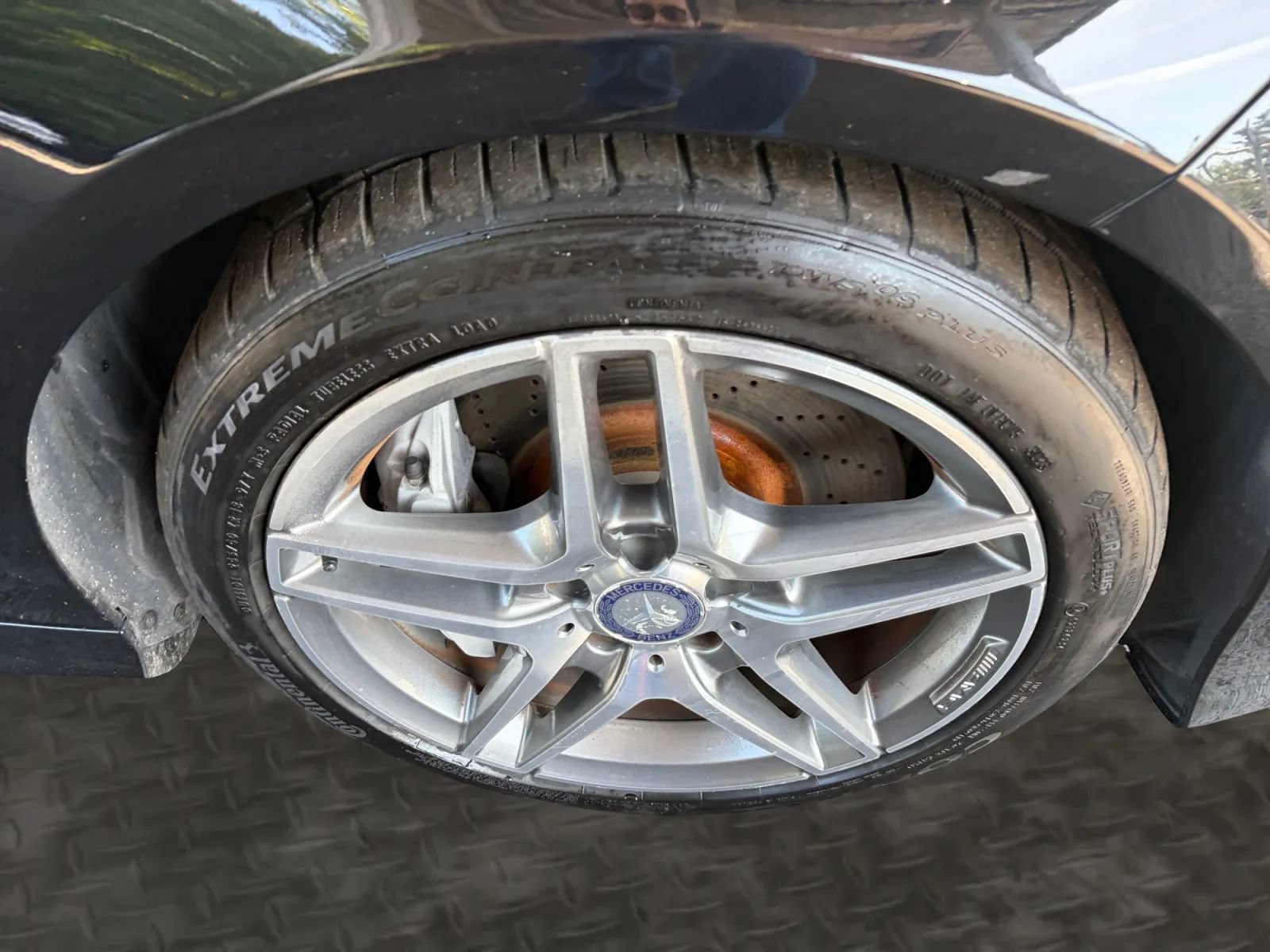 Used 2014 Mercedes-Benz E 550 4MATIC Sedan image 39