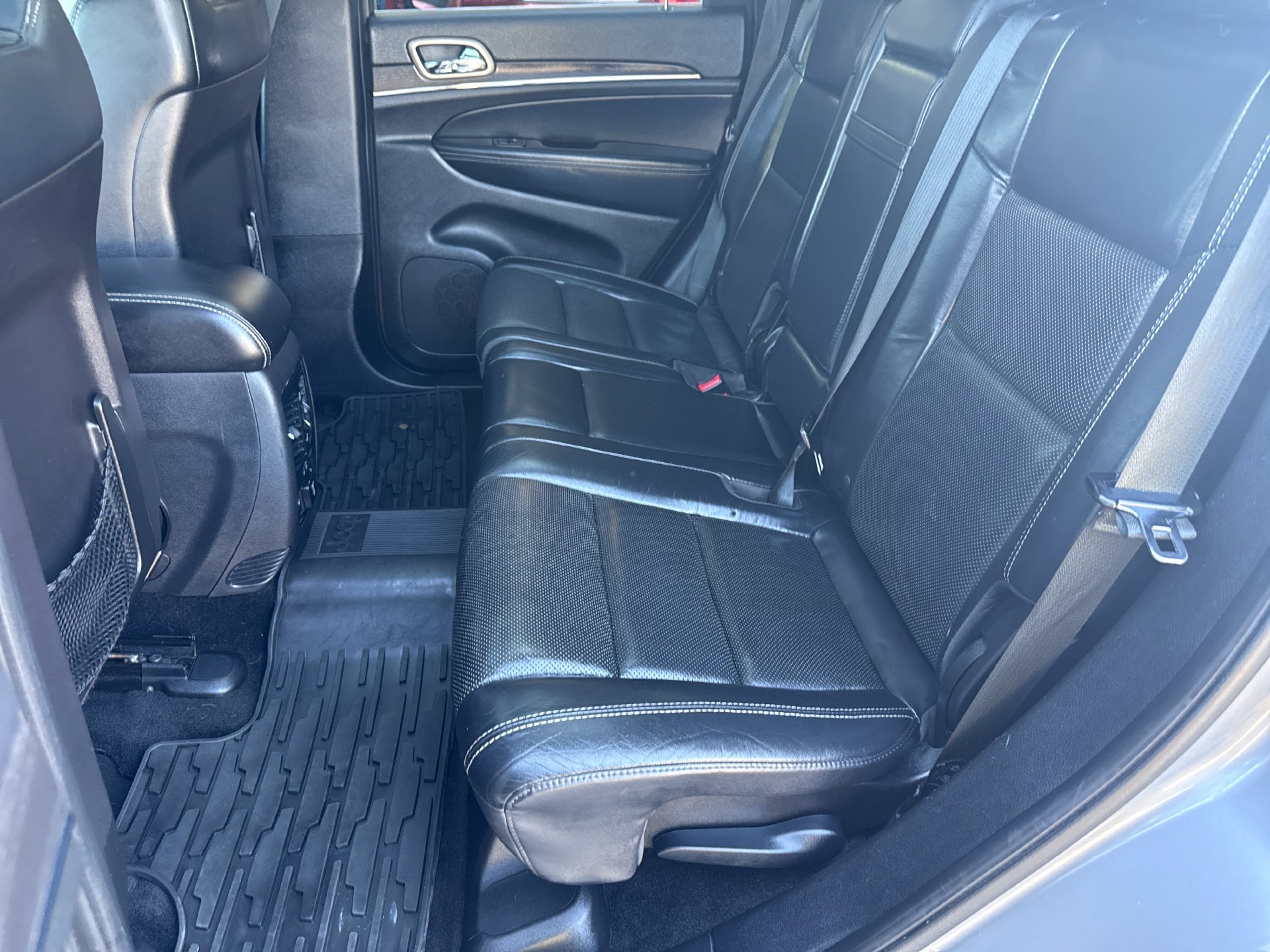 Used 2015 Jeep Grand Cherokee Limited AWD/4WD image 21