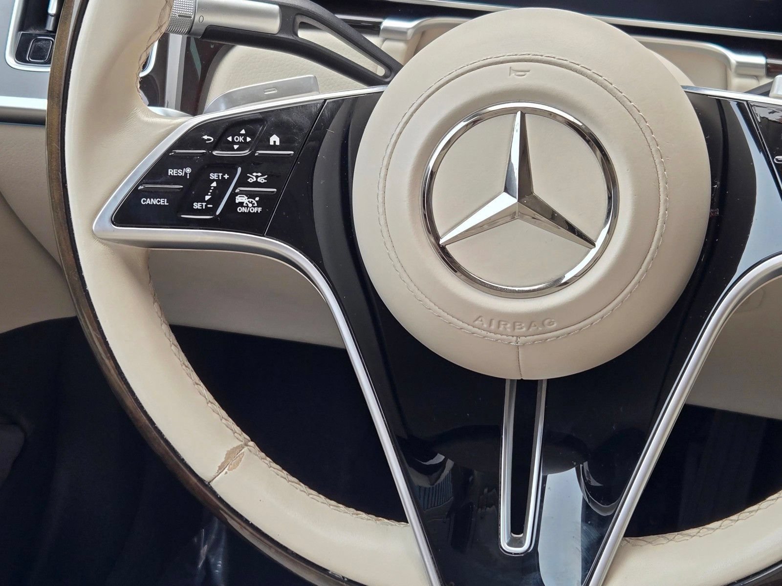 Used 2024 Mercedes-Benz S 580 4MATIC Sedan image 16