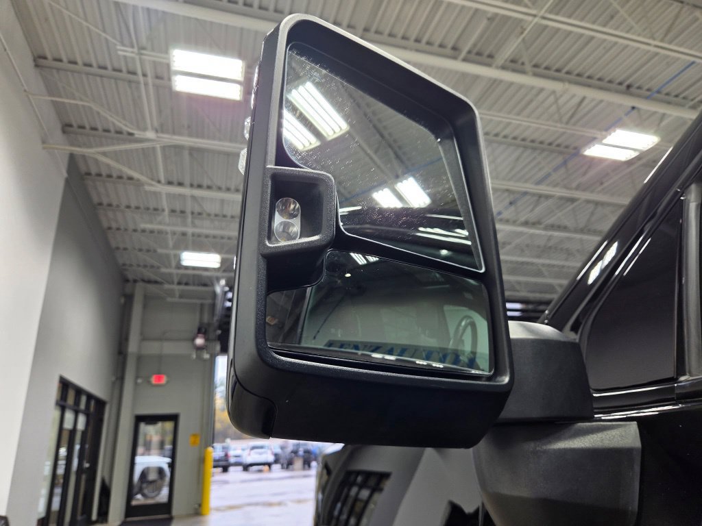 Used 2023 GMC Sierra 2500 AT4 w/ AT4 Premium Plus Package AWD/4WD image 19