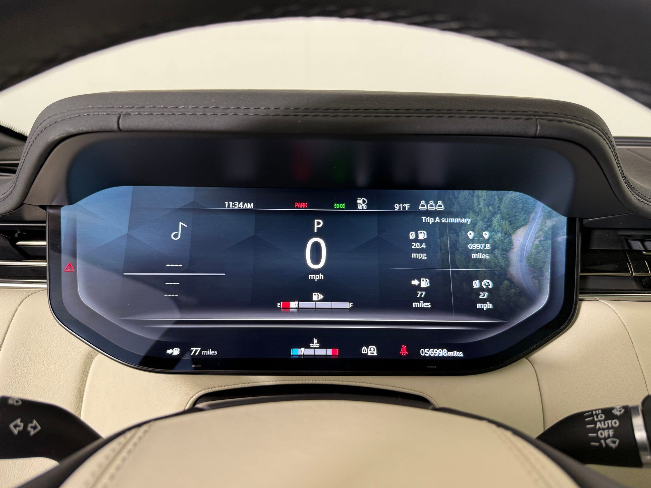 Used 2023 Land Rover Range Rover SE image 18