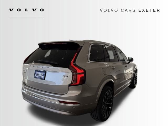 New 2026 Volvo XC90 B5 Plus w/ Protection Package image 5