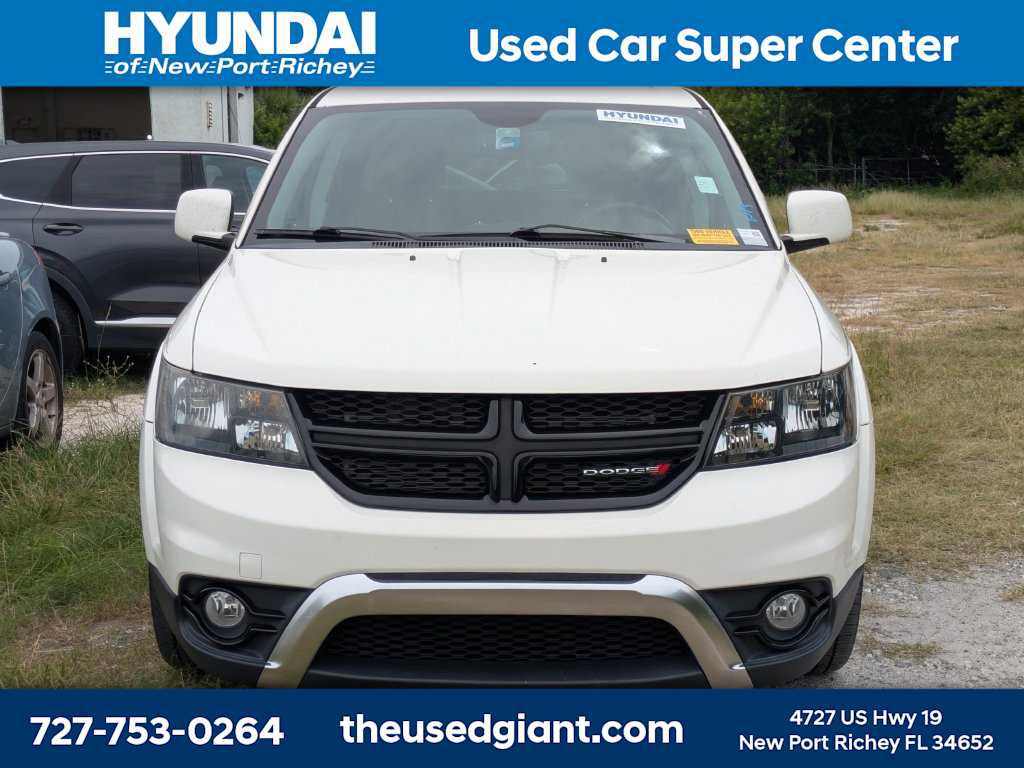 Used 2015 Dodge Journey Crossroad w/ Flexible Seating Group FWD image 8