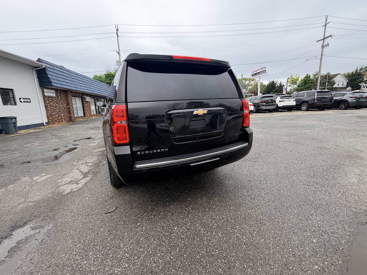 Used 2015 Chevrolet Suburban LTZ AWD/4WD image 18