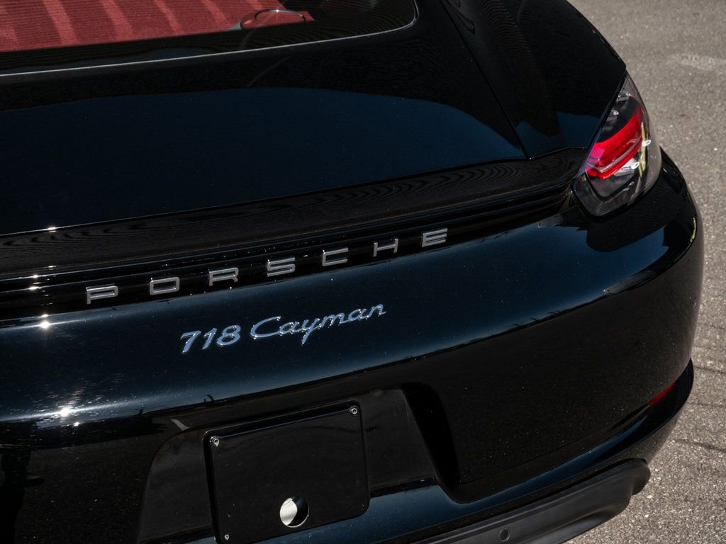 Certified 2024 Porsche 718 Cayman Style Edition image 31