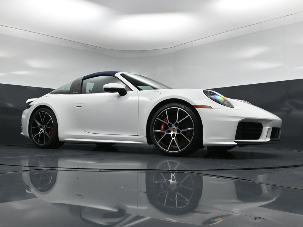 Certified 2026 Porsche 911 Targa 4S AWD/4WD image 27