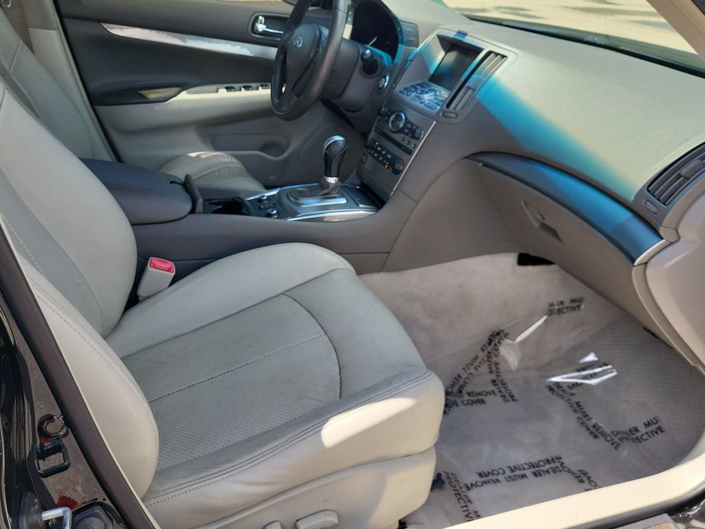 Used 2011 INFINITI G37 x Sedan w/ Premium Pkg AWD/4WD image 20