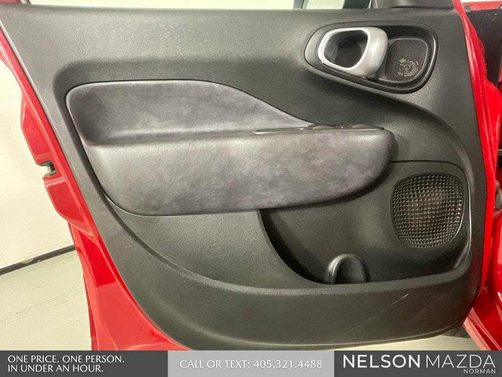 Used 2015 FIAT 500L Lounge FWD image 16