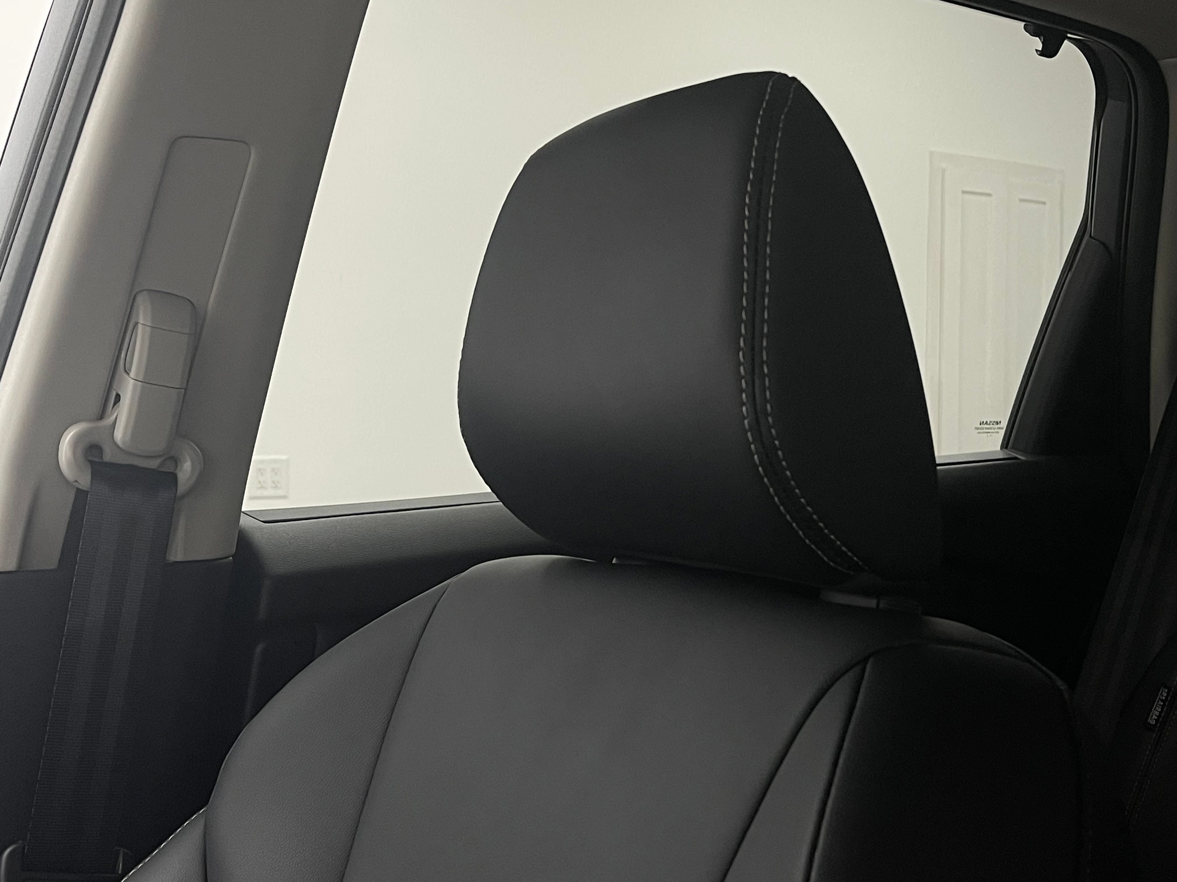 Used 2024 Nissan Rogue SL w/ SL Premium Package FWD image 47
